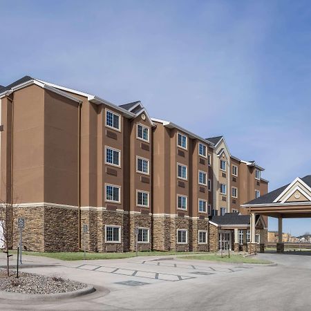Microtel Inn & Suites By Wyndham Moorhead Fargo Area Zewnętrze zdjęcie