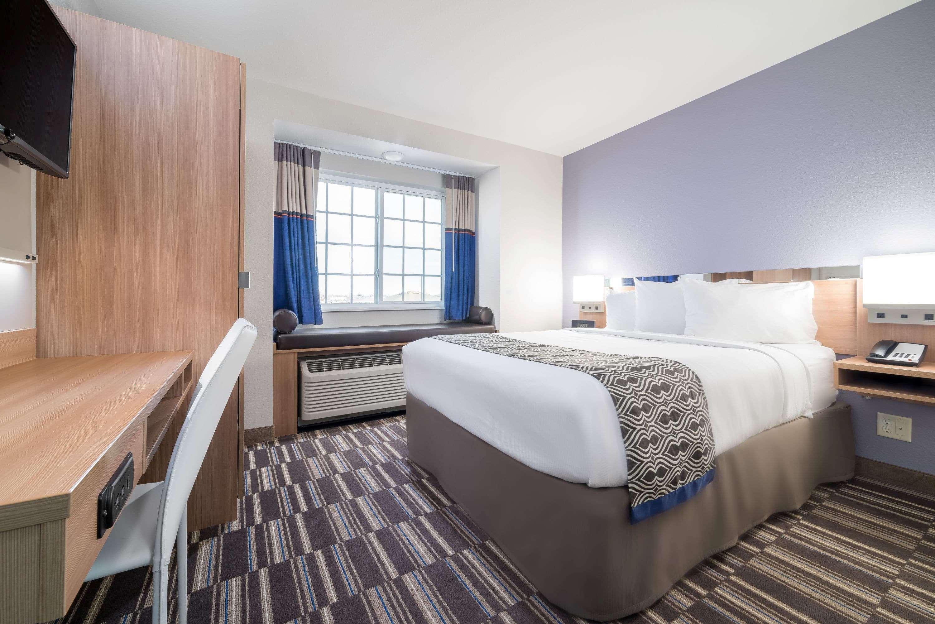 Microtel Inn & Suites By Wyndham Moorhead Fargo Area Zewnętrze zdjęcie